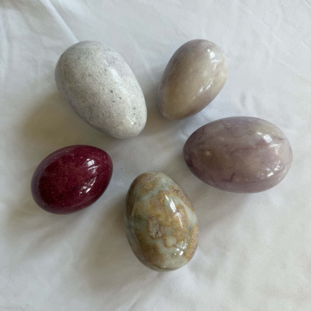 Vintage Polished Gemstone Stone Eggs Lot Alabaster Marble Crystal Jasper Decor